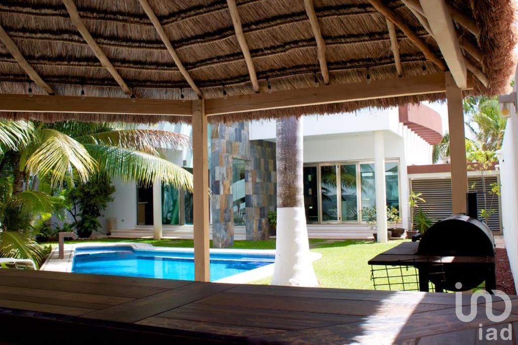 CASA EN VENTA VILLA MAGNA - CANCÚN