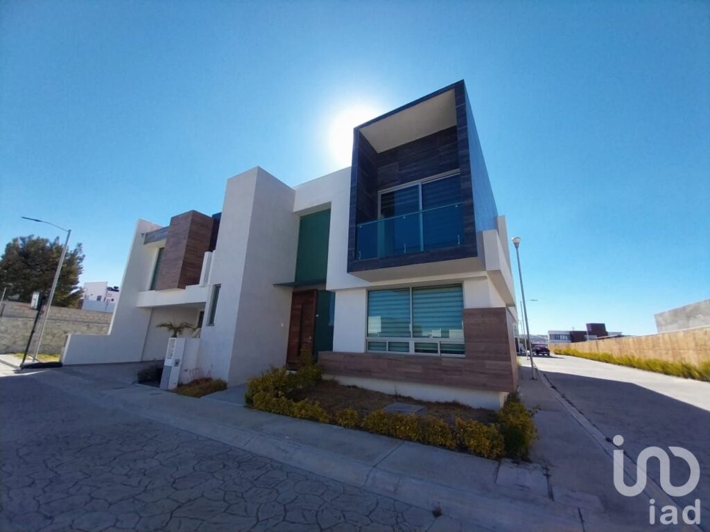 Se vende casa en Fracc Villa Elisa , Zona Plateada, Pachuca, Hidalgo