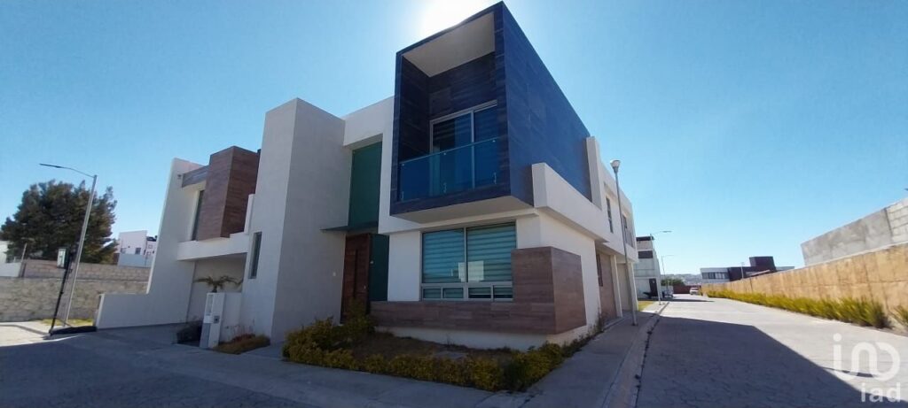 Se vende casa en Fracc Villa Elisa , Zona Plateada, Pachuca, Hidalgo