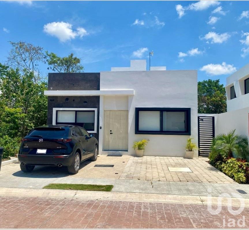 CASA EN VENTA EN RESIDENCIAL RIO CANCUN QUINTANA ROO