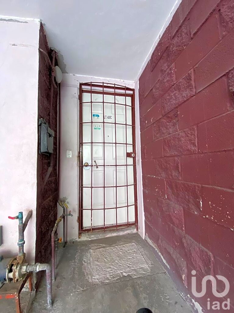 Casa en Venta en Colonia Bonito Ecatepec, Estado de México: Excelente Ubicación