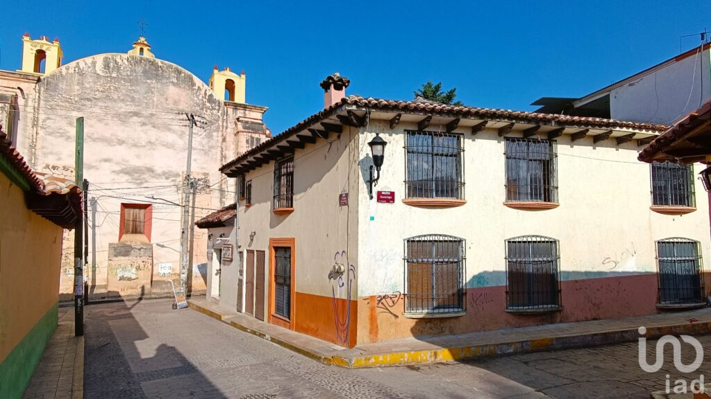 CASA CON LOCAL COMERCIAL EN VENTA, CENTRO HISTÓRICO SAN CRISTÓBAL DE LAS CASAS, CHIAPAS