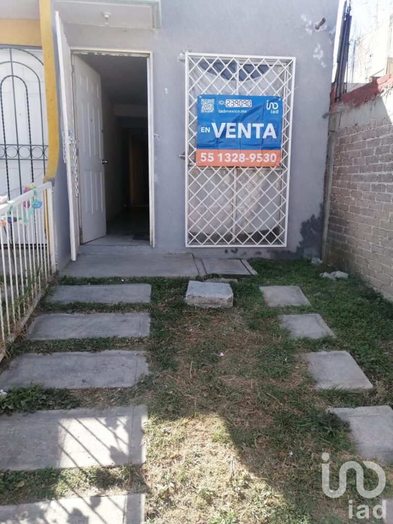 VENTA DE CASA EN CHICOLOAPAN DE JUAREZ, ESTADO DE MÉXICO