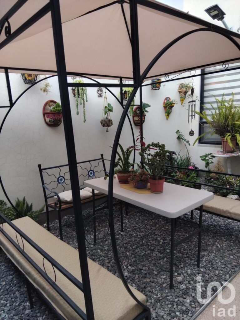 CASA EN VENTA FICUS  VISTA HERMOSA TEQUISQUIAPAN QUERETARO