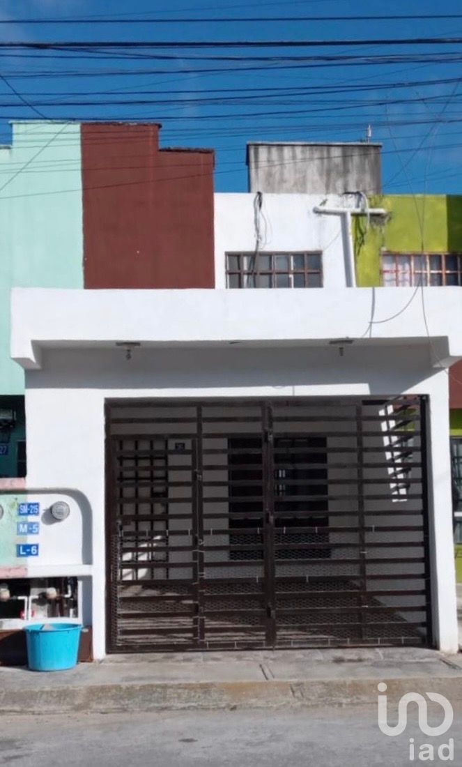 Casa en VENTA en Fracc Los Héroes en Cancún, Q Roo