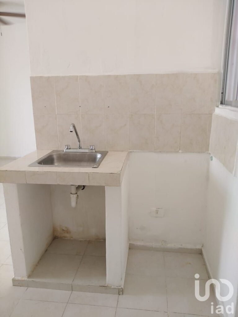 CASA DUPLEX EN PLANTA BAJA, SM 214, FRACCIONAMIENTO ALEJANDRÍA, NORTE DE CANCÚN, QUINTANA ROO.