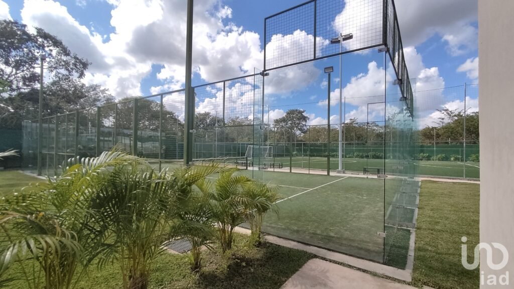 Pre-venta de casa de cuatro recàmaras, Conkal, Yucatàn. L108