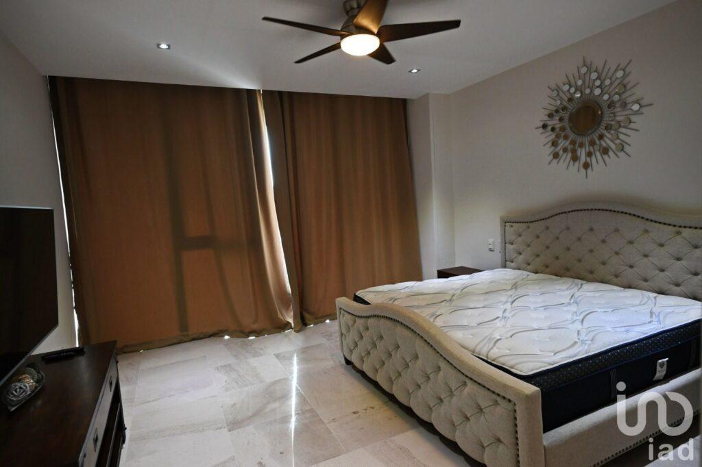 VENTA DE DEPARTAMENTO EN PUERTO CANCÚN - QUINTANA ROO - MEXICO