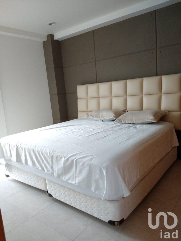 Se renta departamento amueblado de 2 recamaras en Santa Julia, Pachuca, Hidalgo-