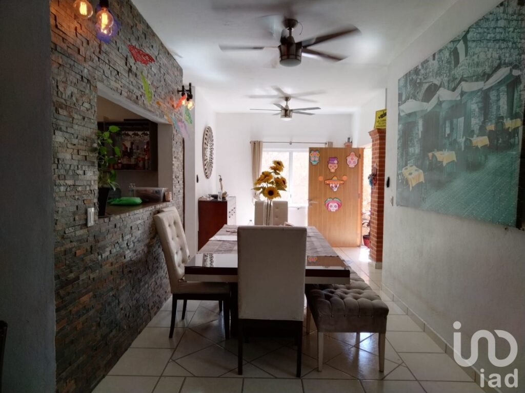 CASA EN RENTA EN JIUTEPEC MORELOS