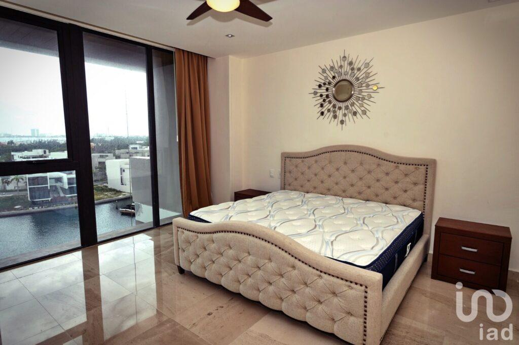 VENTA DE DEPARTAMENTO EN PUERTO CANCÚN - QUINTANA ROO - MEXICO