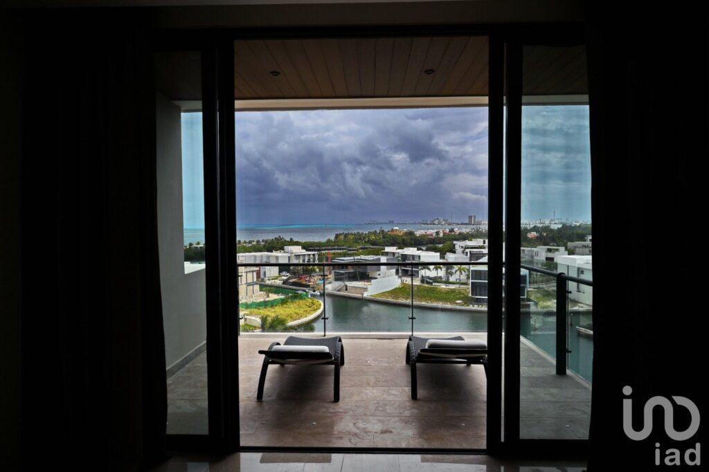 VENTA DE DEPARTAMENTO EN PUERTO CANCÚN - QUINTANA ROO - MEXICO