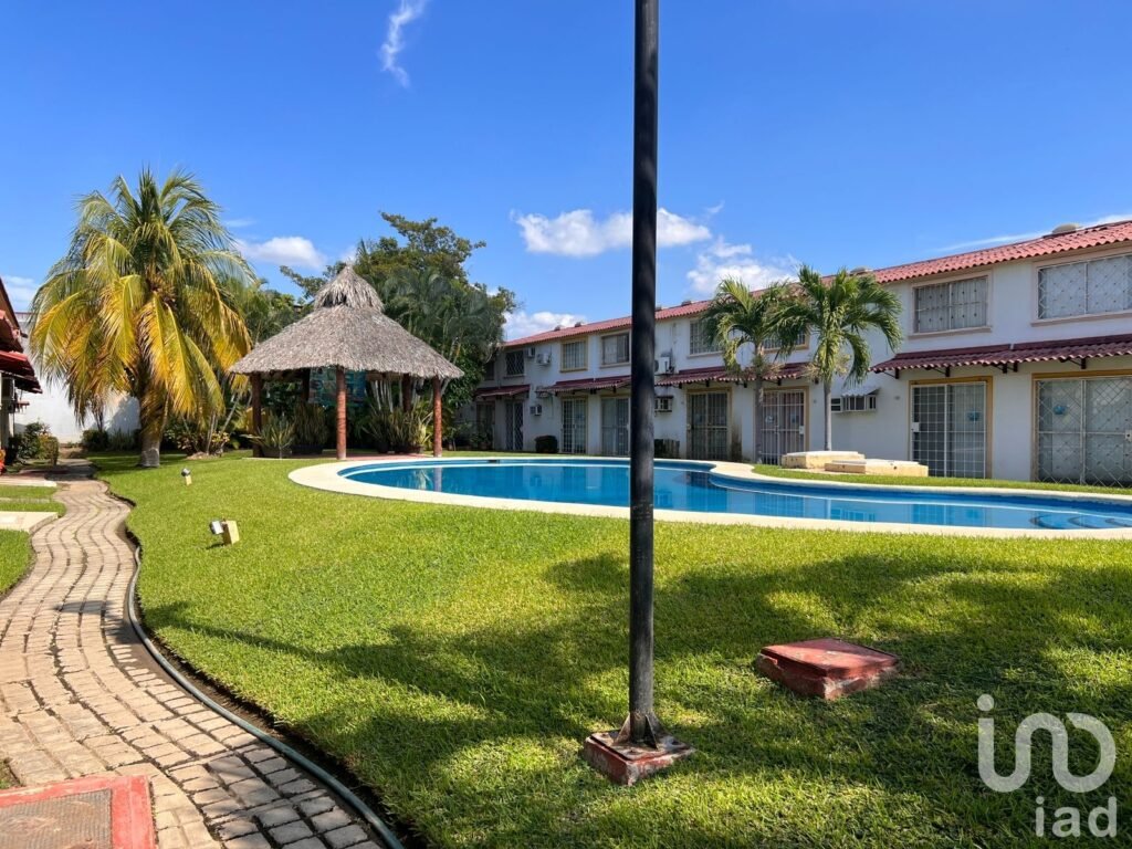 Casa En Condominio en venta en Fraccionamiento la Marquesa - 11985ec5e86e