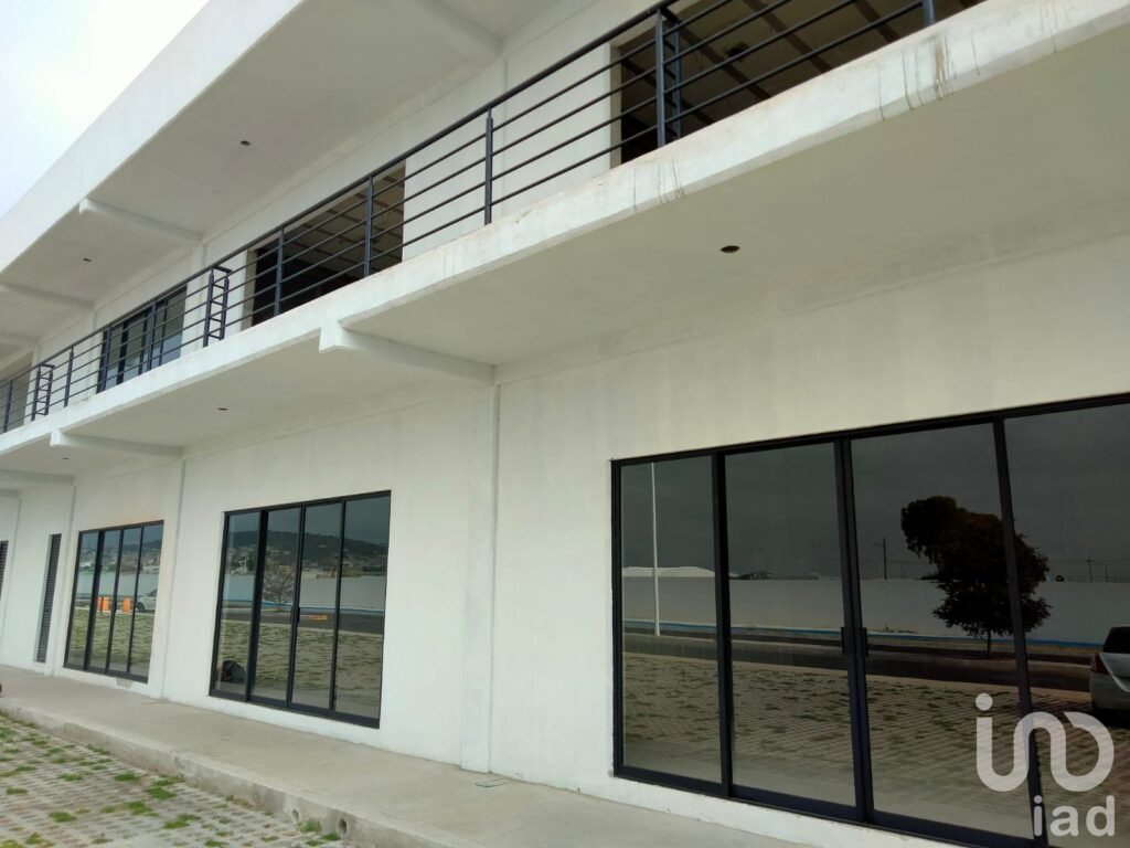 Local comercial en Fraccionamiento Explanada Sur