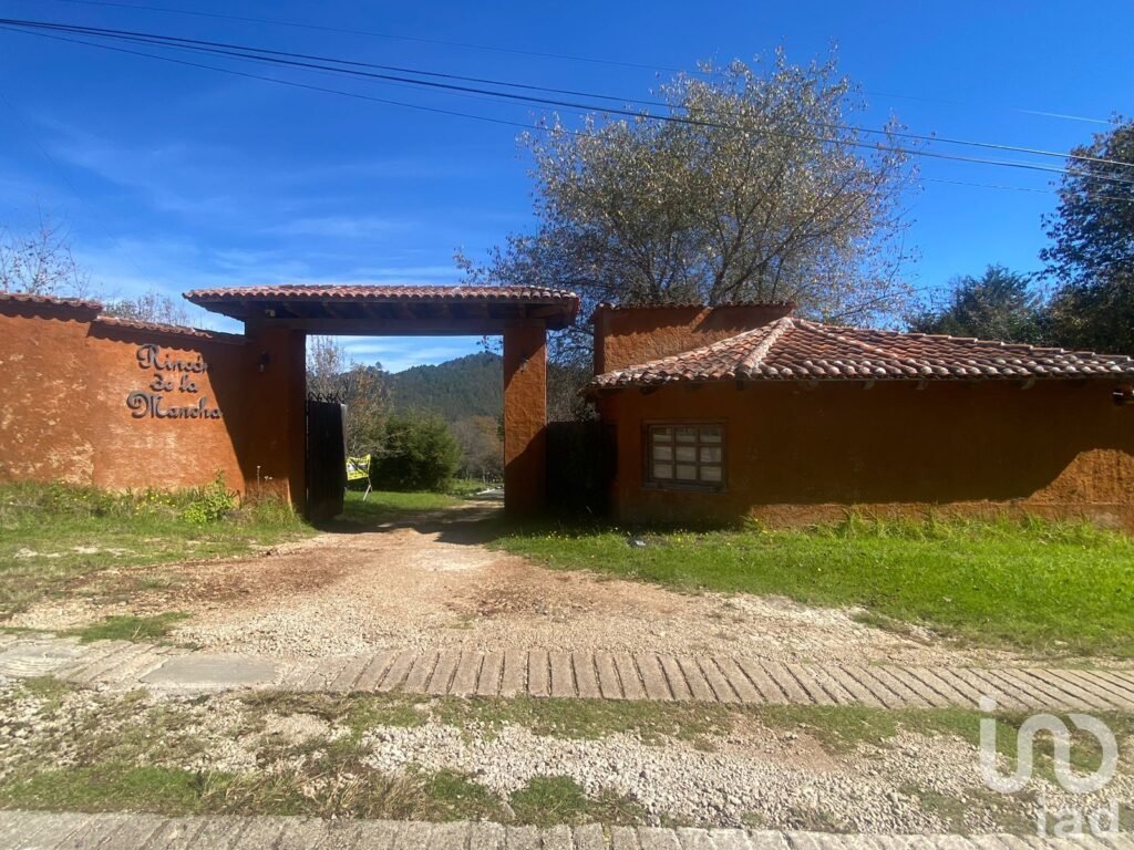 Se Vende Terreno en Circuito Las Peras, San Cristóbal de Las Casas