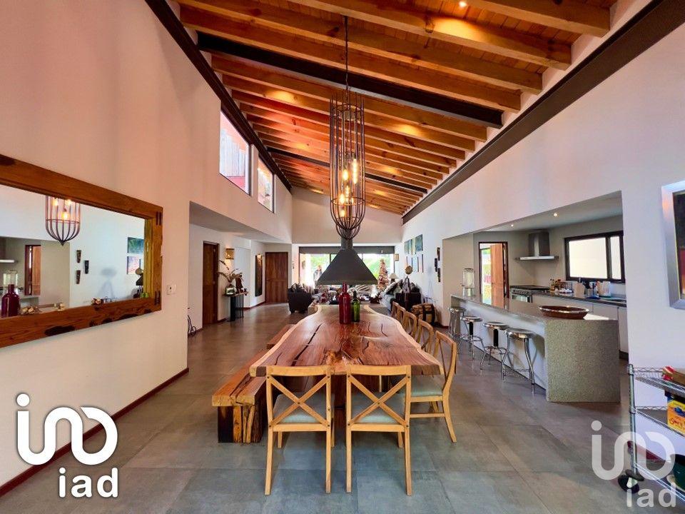 Casa en Venta en Avándaro, Valle de Bravo, Mexico