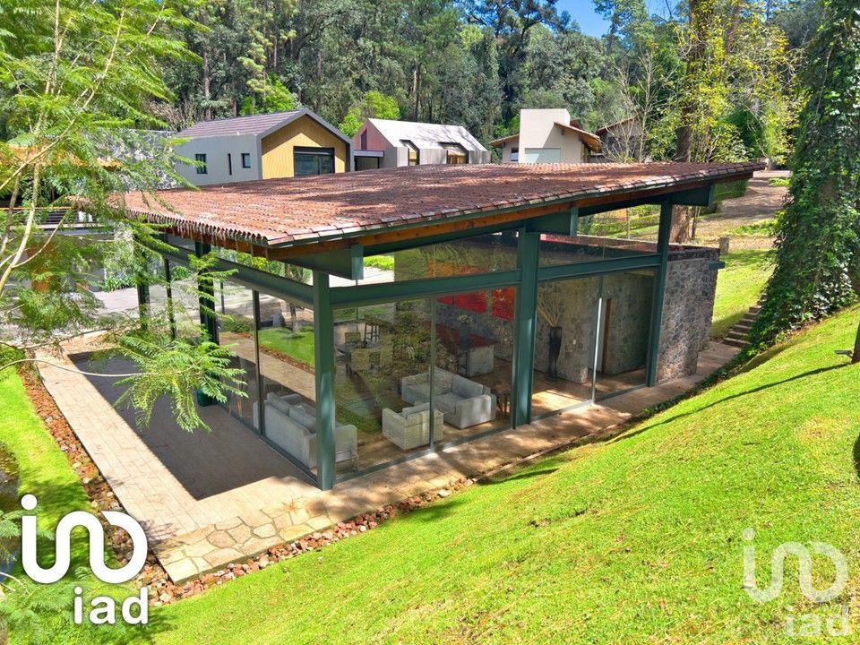 Casa en Venta en Avándaro, Valle de Bravo, Mexico