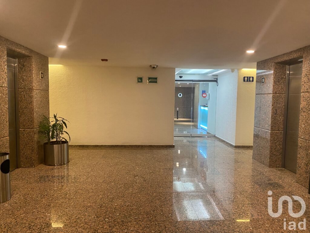 Oficina en Renta en Bosque de las Lomas, Miguel Hidalgo, Ciudad de Mexico