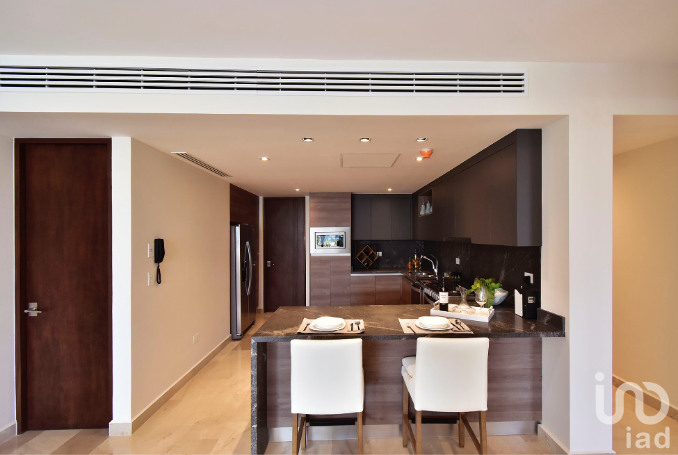 Departamento en venta  con vista al mar ubicado en Puerto Cancún, Quintana Roo