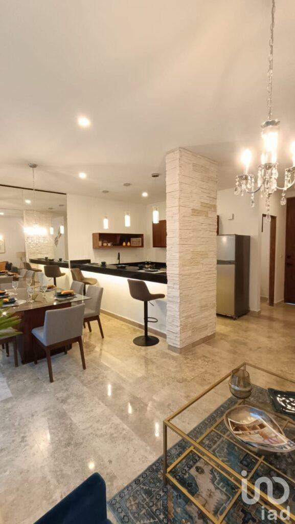 Casa de Lujo en Residencial Arbolada con Alberca