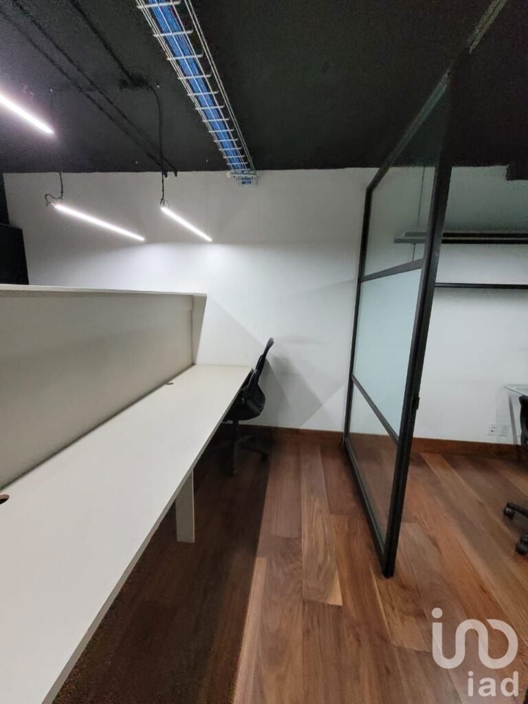 OFICINA EN RENTA EN BOSQUE DE LAS LOMAS, MIGUEL HIDALGO, CDMX