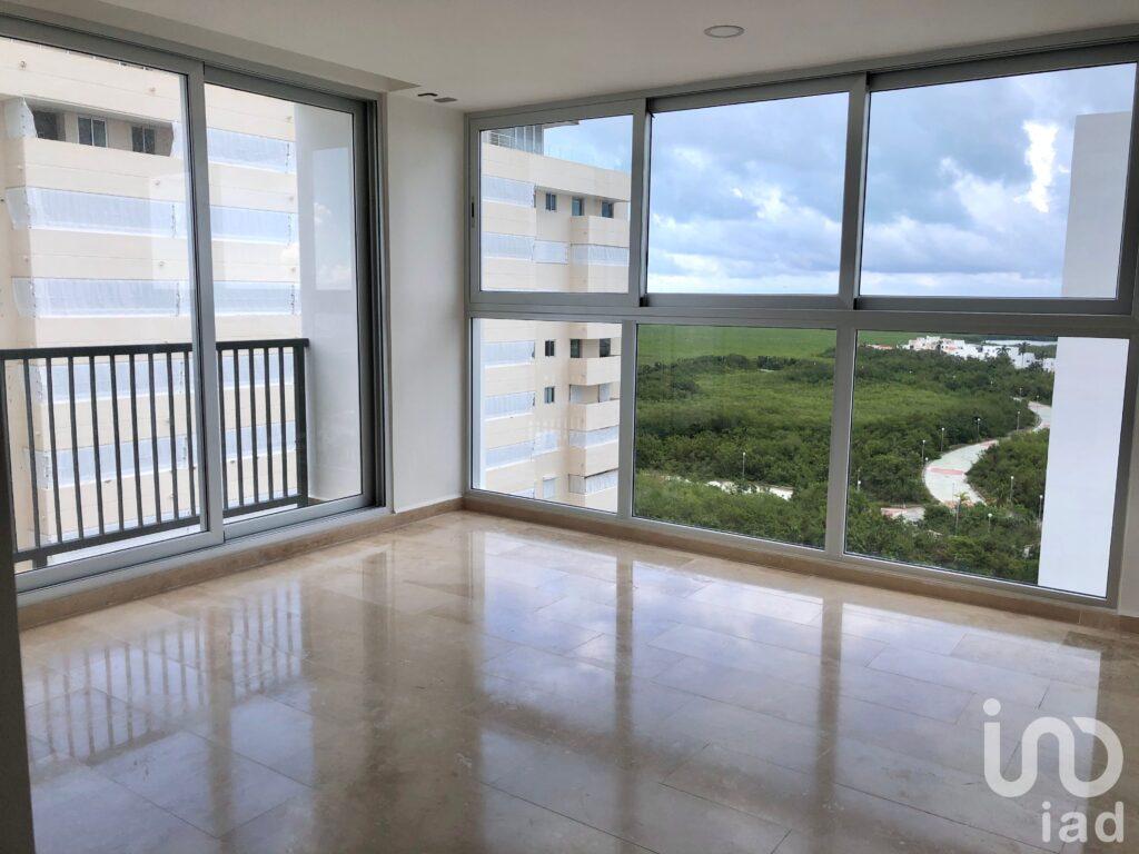 Departamento en Venta de 2 Recamaras con Vista al Mar en Quintana Roo