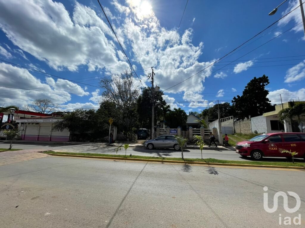 TERRENO EN AVENIDA PRINCIPAL EN JOSE MARIA MORELOS, QUINTANA ROO