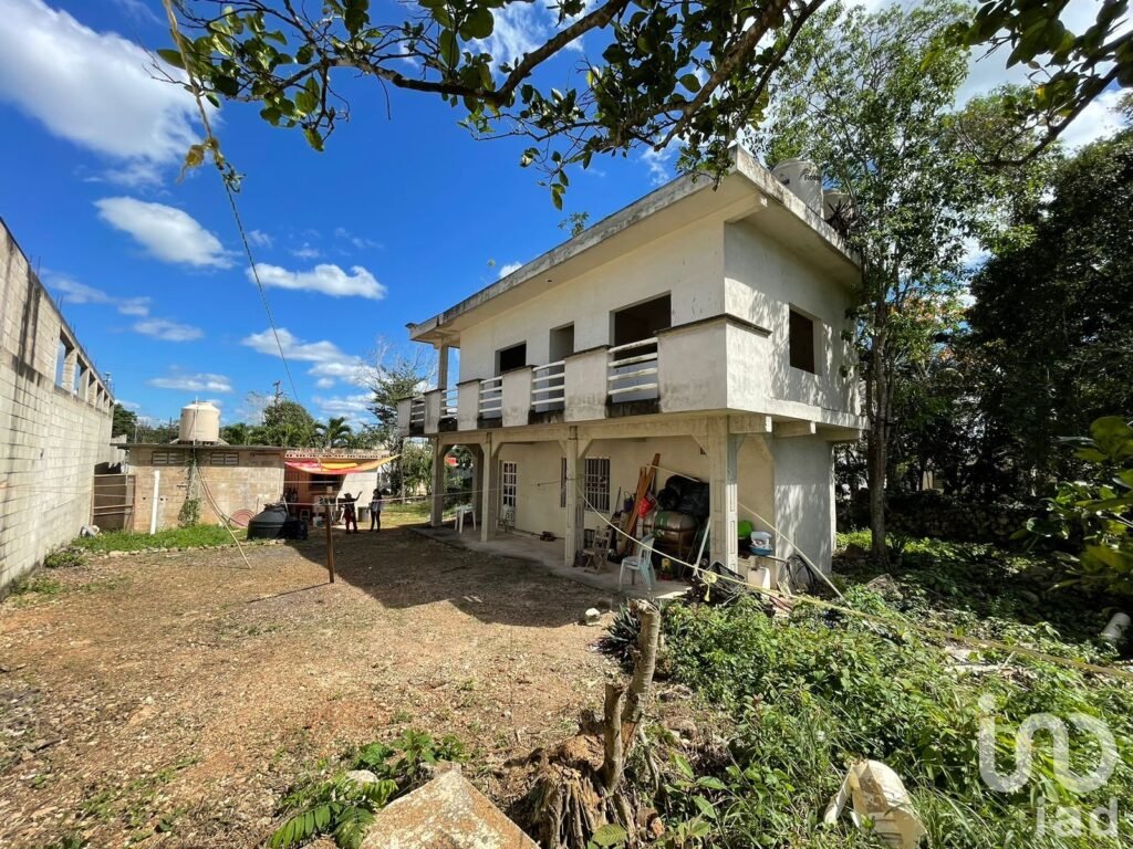 TERRENO EN AVENIDA PRINCIPAL EN JOSE MARIA MORELOS, QUINTANA ROO