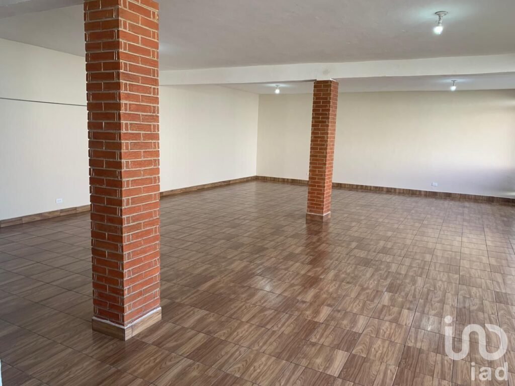 Se renta local, comercial o salón de fiestas en San Cayetano, Pachuca, Hidalgo