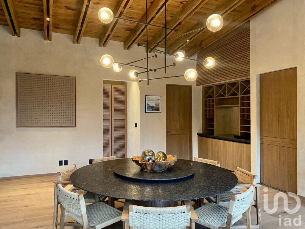 Venta de residencia en el exclusivo Rancho Avándaro Country Club