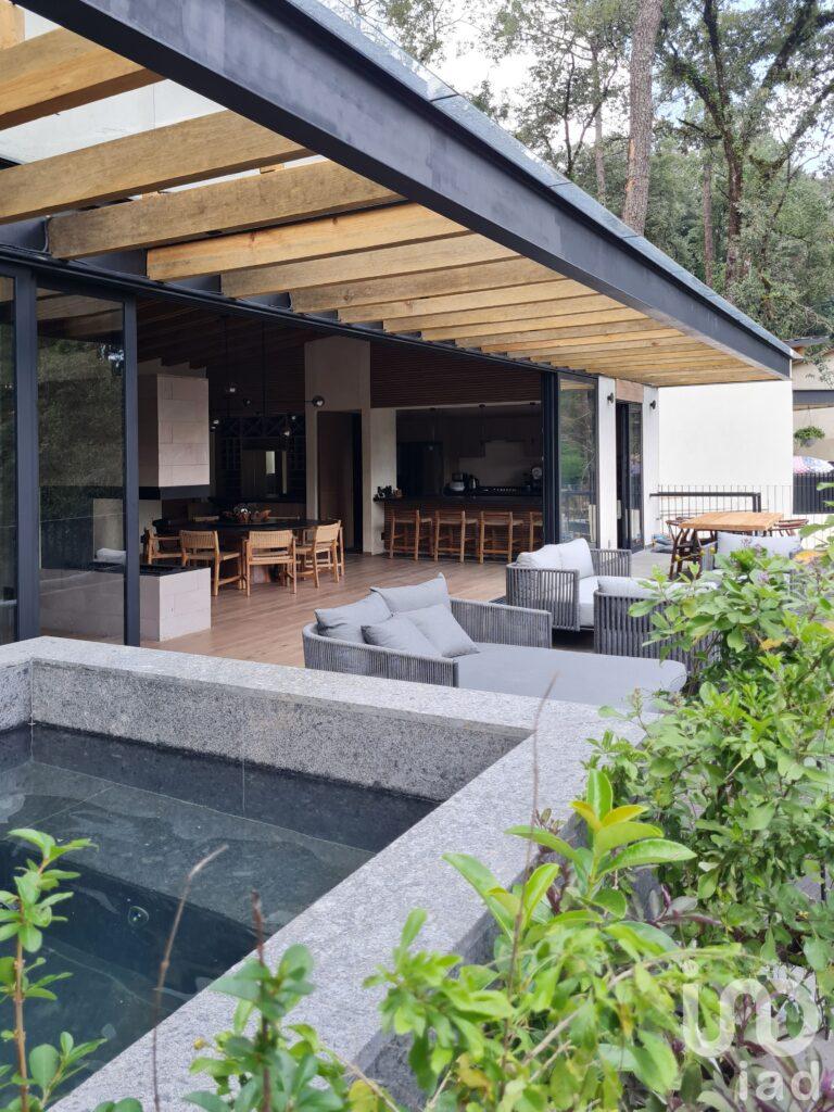 Venta de residencia en el exclusivo Rancho Avándaro Country Club