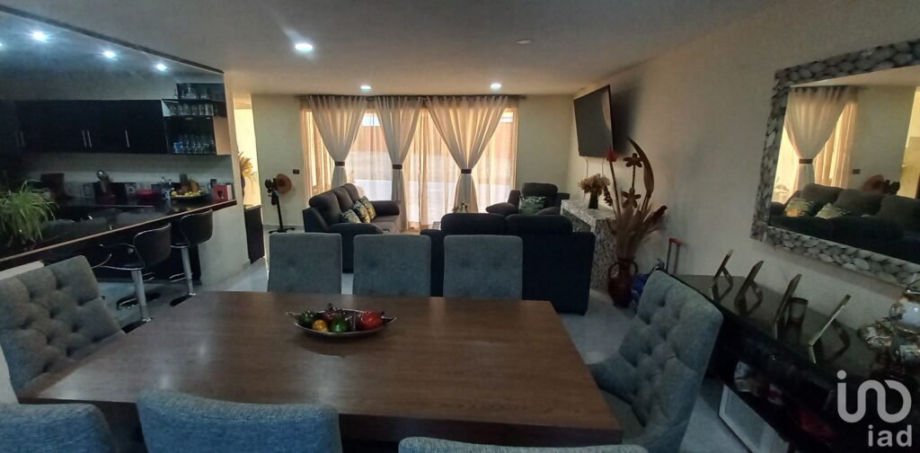 VENTA DE CASA EN RESIDENCIAL EL MIRADOR, SAN PABLO AHUATEMPA, SANTA ISABEL CHOLULA, PUEBLA