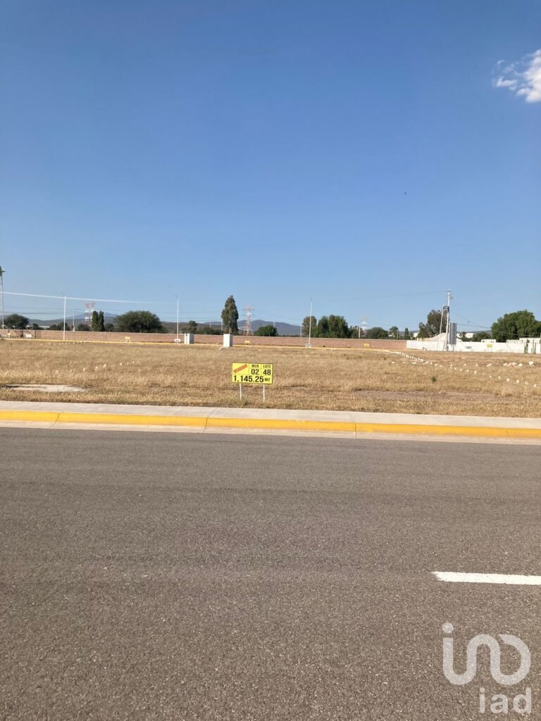 TERRENO EN VENTA CLUSTER INDUSTRIAL LOGISTIC NOVOTECH AEROPUERTO QRO.