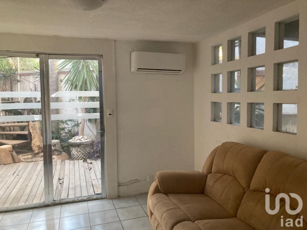 CASA EN VENTA CALLE VILLAS DEL BATÁN FRACCIONAMIENTO VILLAS CAMPESTRE CORREGIDORA