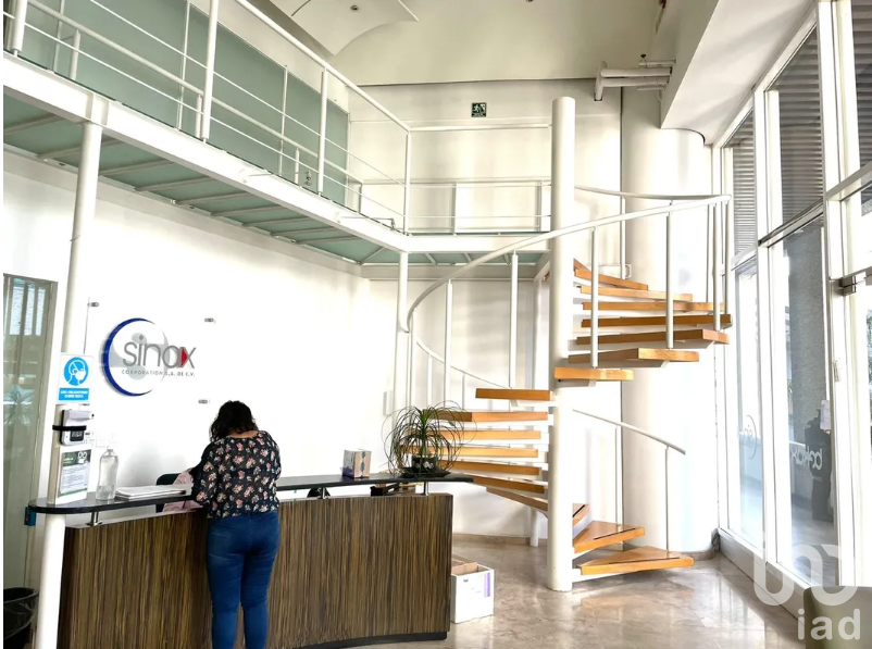 OFICINA EN RENTA EN BOSQUES DE LAS LOMAS, MIGUEL HIDALGO.