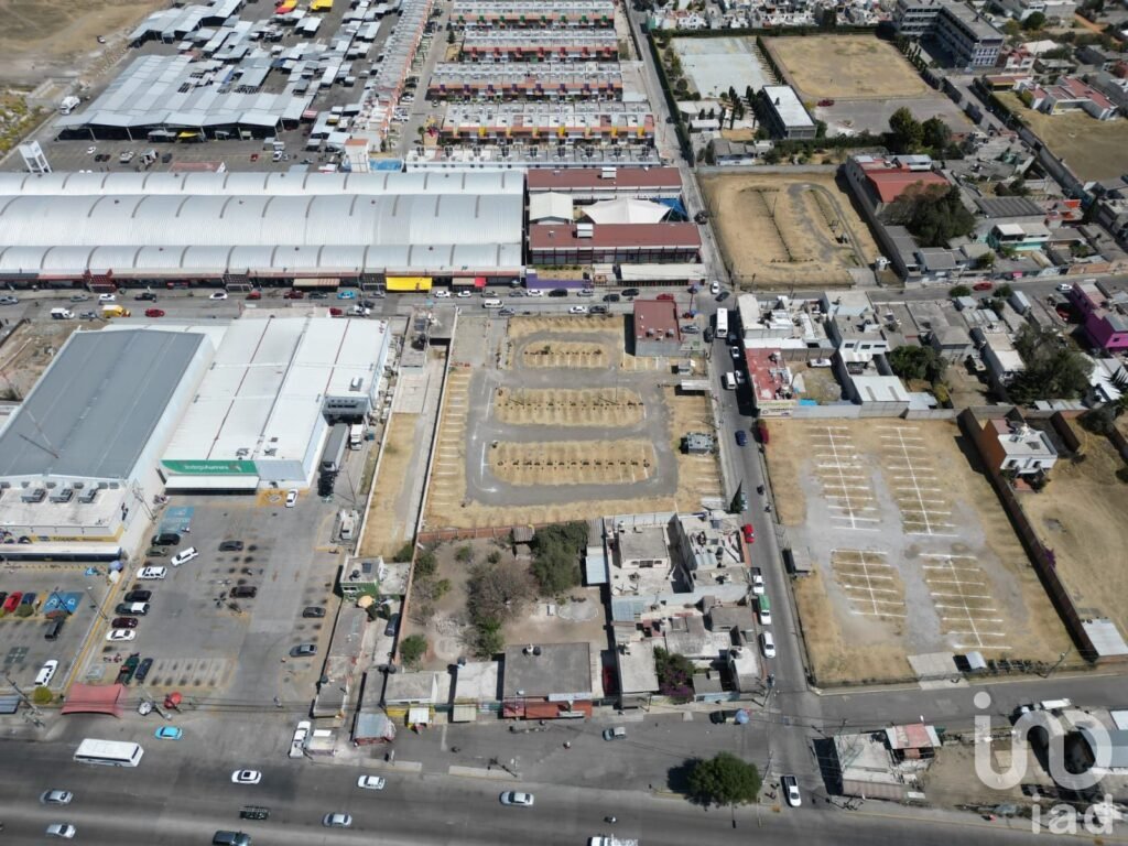 Terreno en Renta para Franquicias  (total o parcialmente)