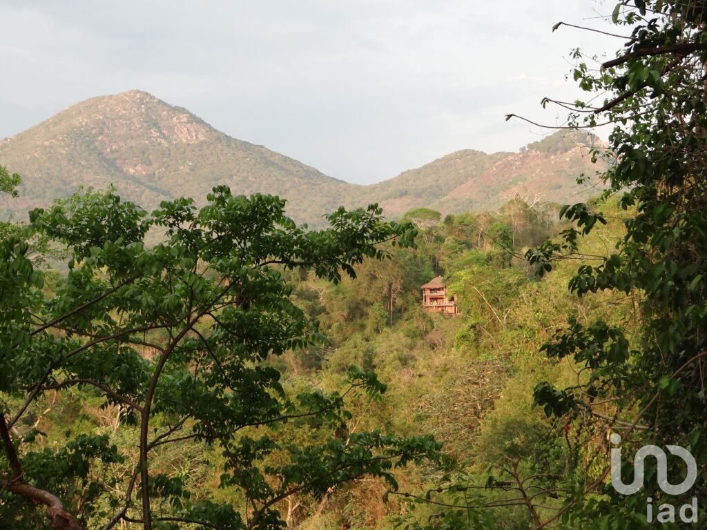 Terreno en Venta Presa Cajón de Peña (La Presa), en Tomatlán, Jalisco.