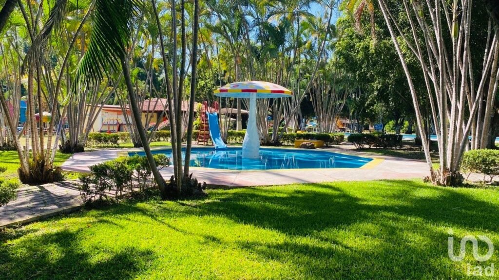 BALNEARIO A POCOS MINUTOS DE LA AUTOPISTA DEL SOL
