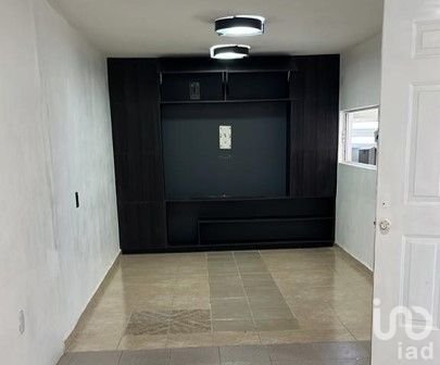 CASA  AL SUR DE PACHUCA SALIDA CARRETERA MÉXICO PACHUCA