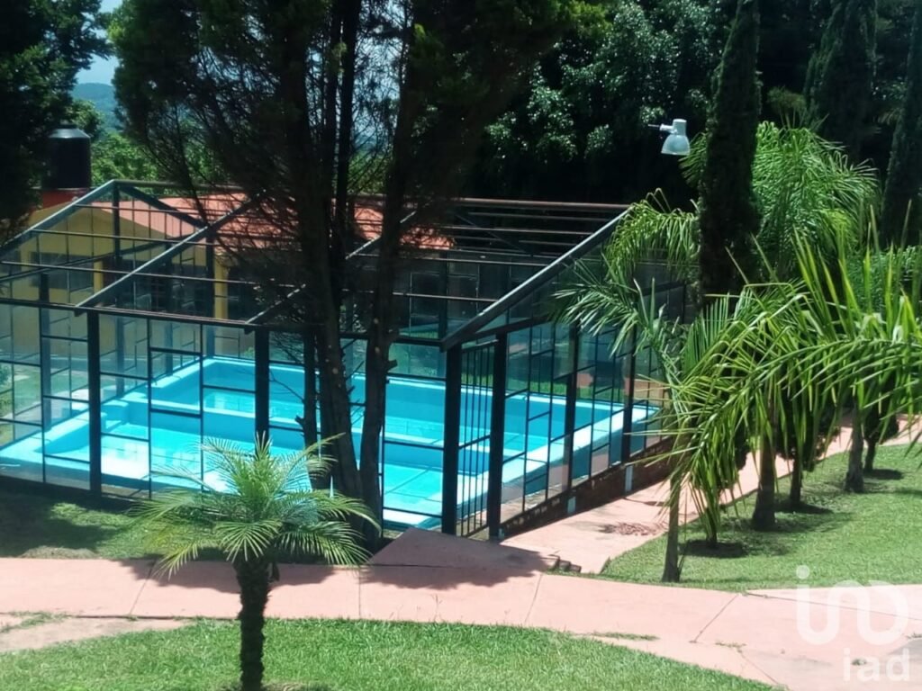 Casa en Venta en de Nepantla de Sor Juana Inés de la Cruz, en Tepetlixpa, México