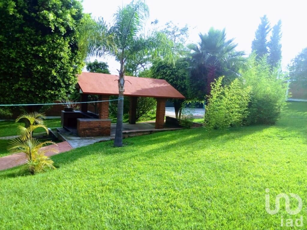 Casa en Venta en de Nepantla de Sor Juana Inés de la Cruz, en Tepetlixpa, México