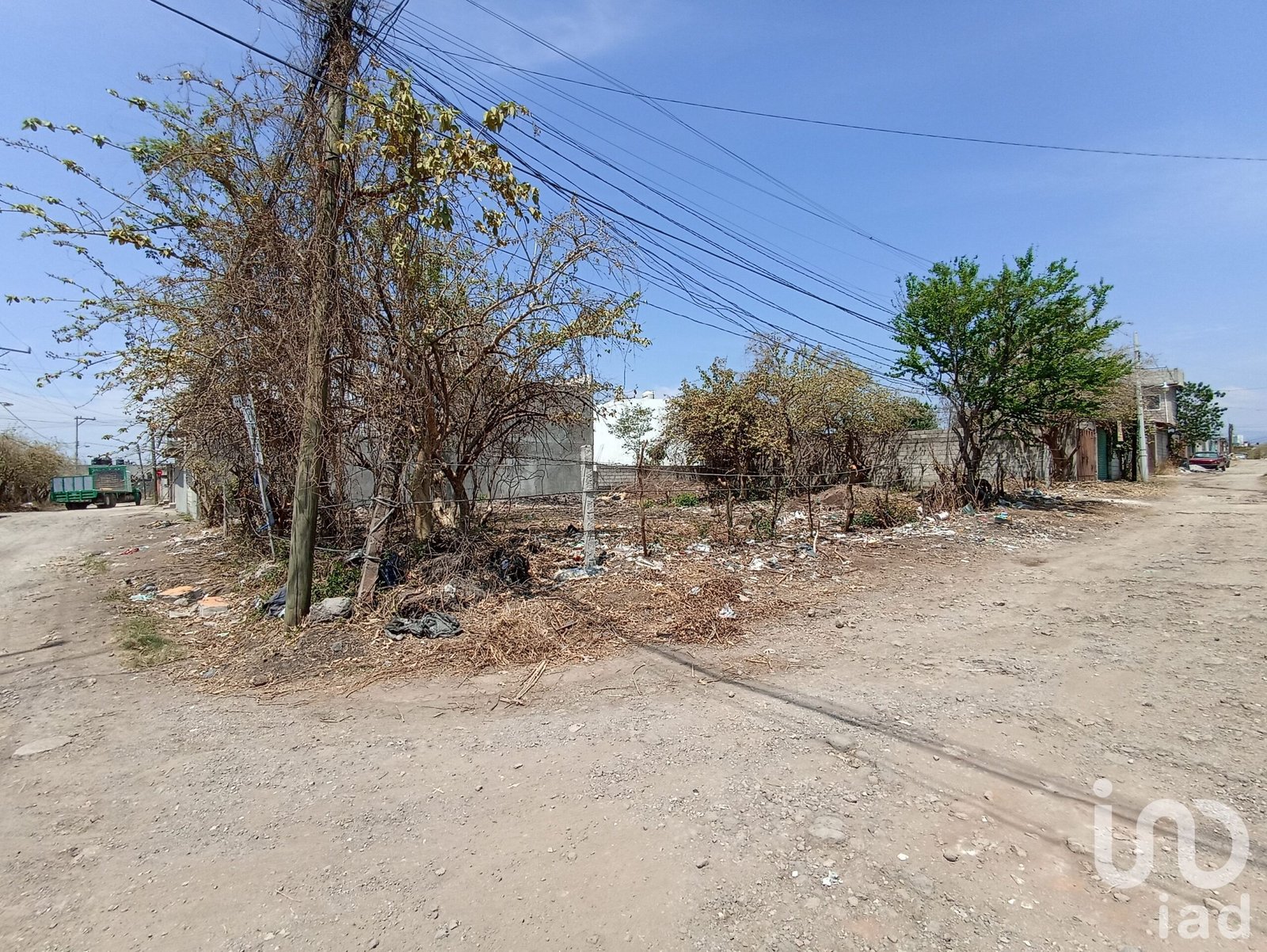 Terreno en Venta, atrás de CIVAC, Santa Catarina, Tepoztlán. Terreno en Venta, atrás de CIVAC, Santa Catarina, Tepoztlán.