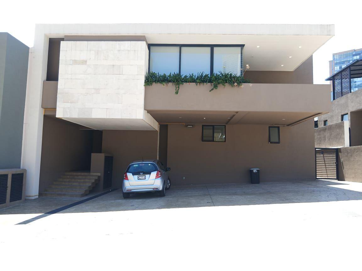 CASA VENTA BOSQUE REAL