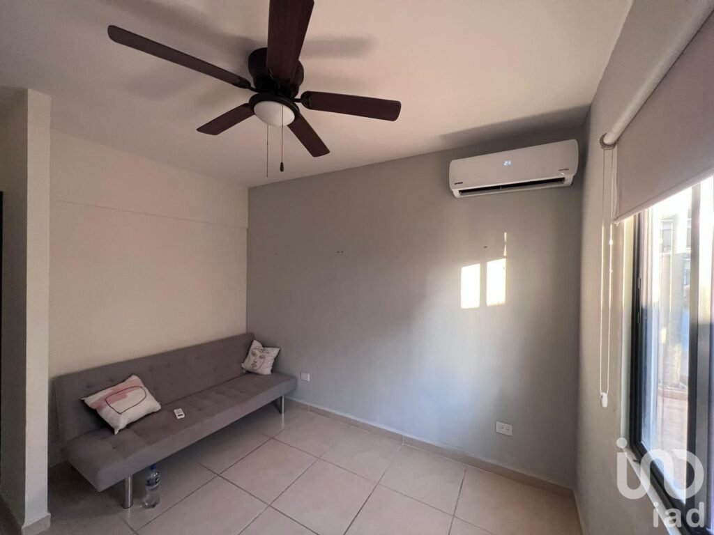 Departamento en RENTA Residencial Lirios Amueblado