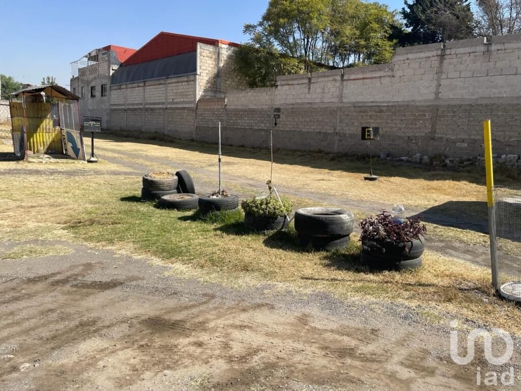 Terreno en esquina en Renta para Franquicia (parcial o totalmente)