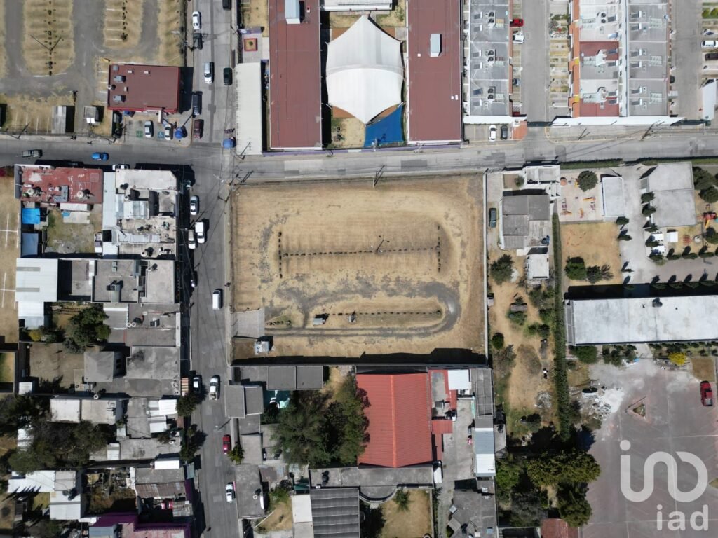 Terreno en esquina en Renta para Franquicia (parcial o totalmente)