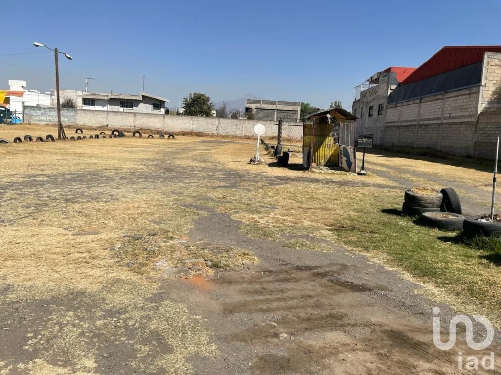 Terreno en esquina en Renta para Franquicia (parcial o totalmente)