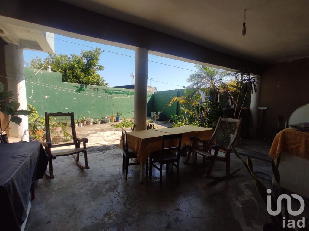 Inversionista VENDO casa para Negocio