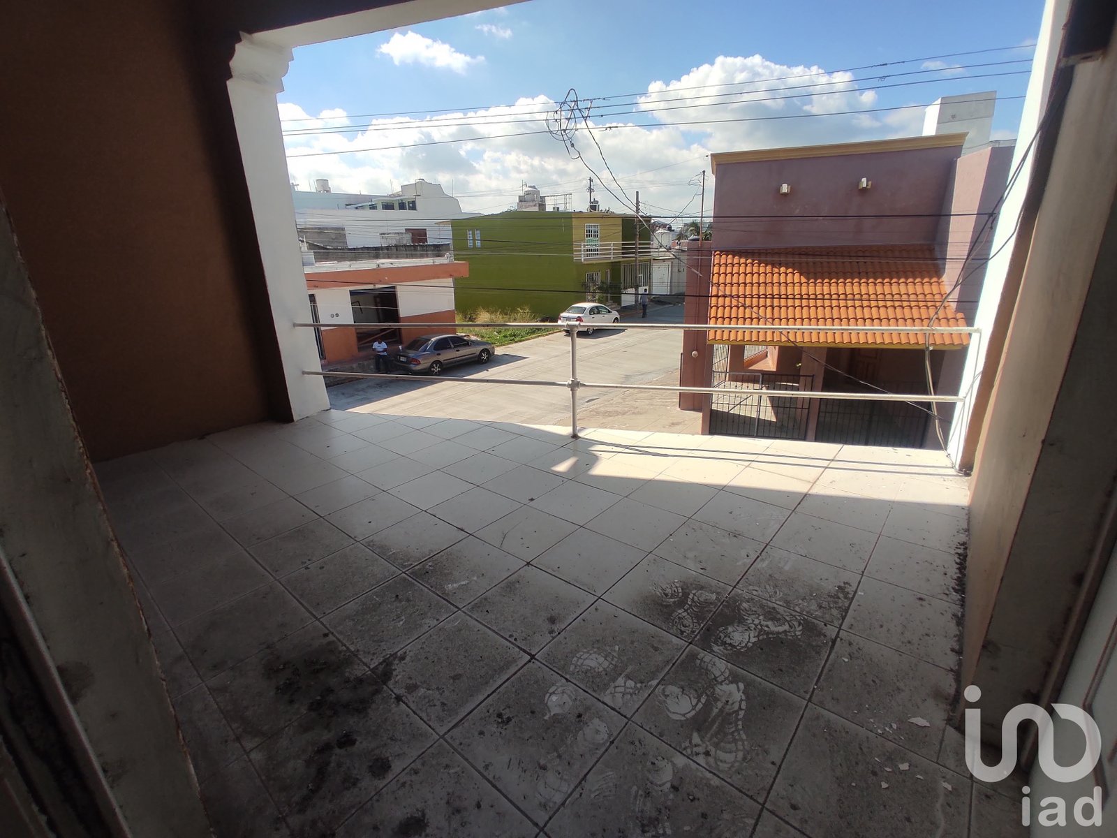 Inversionista VENDO casa para Negocio