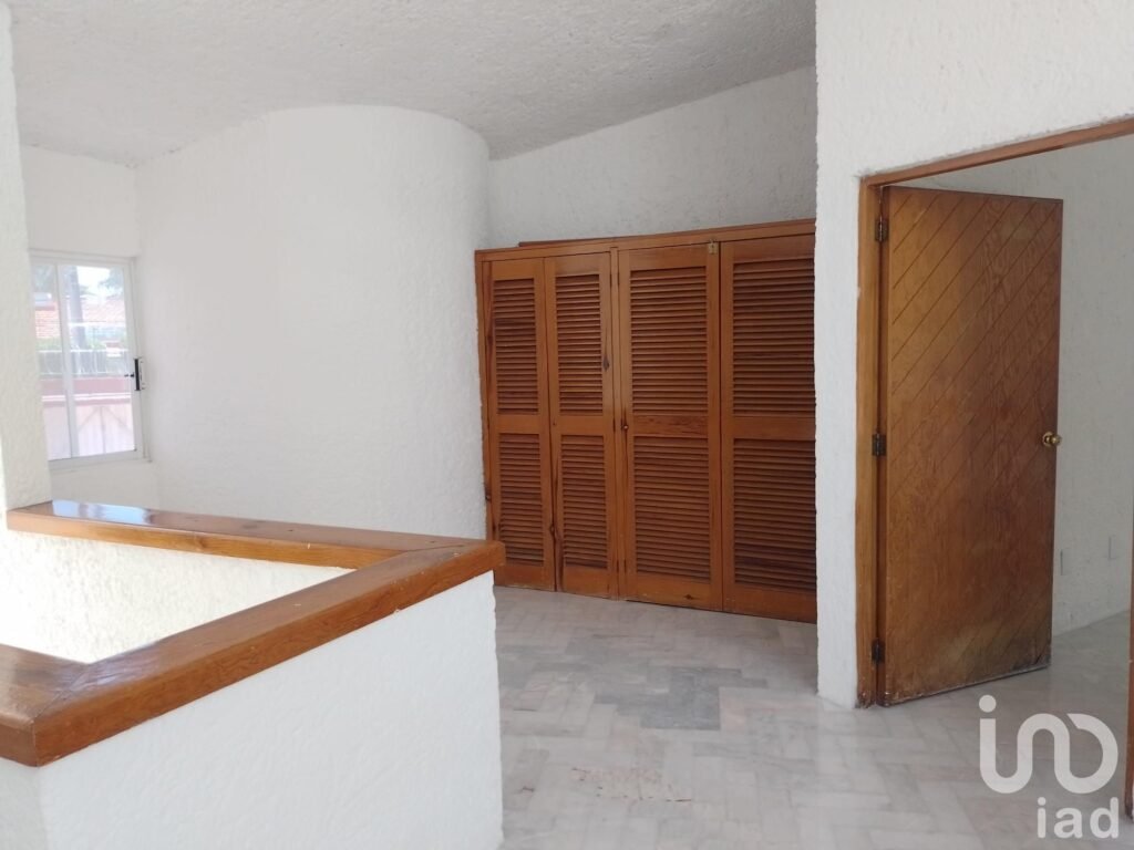 Casa en Venta Zona Dorada - Vista Hermosa, Cuernavaca, Morelos.